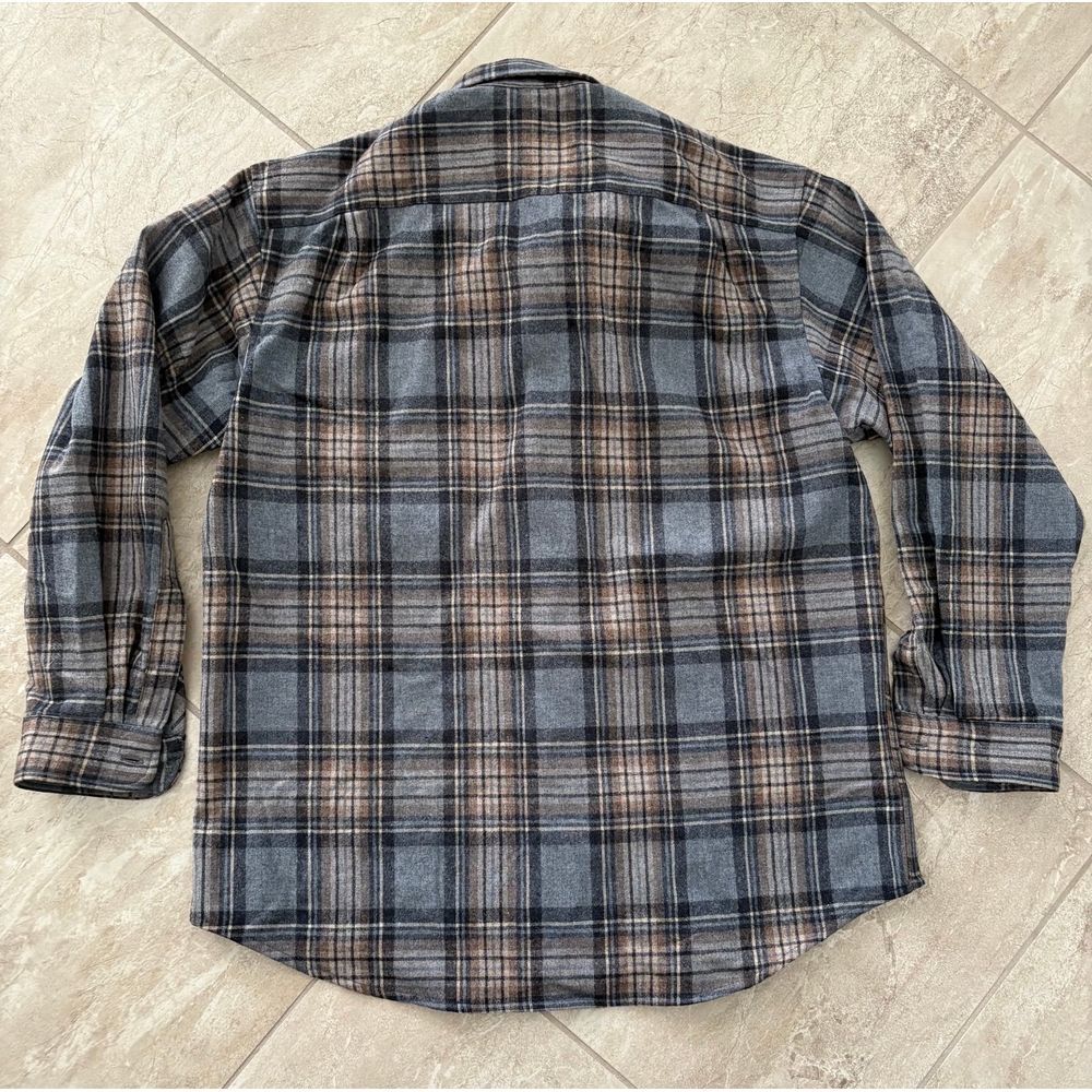 Pendleton 100% wool button down - Picture 5 of 5
